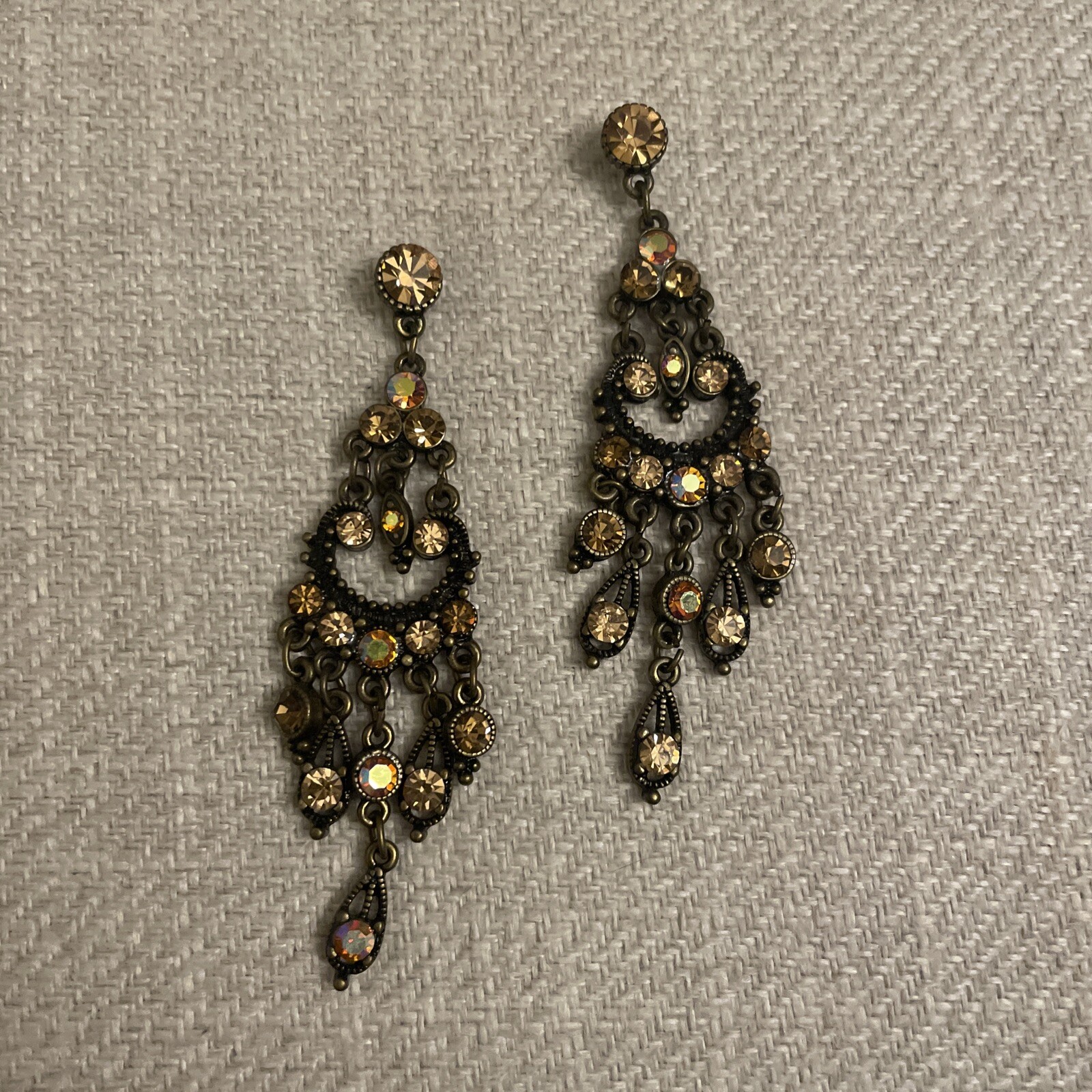 Vintage Chandelier Dangle Y2K Citrine Color Rhinestone Aurora Borealis Earrings