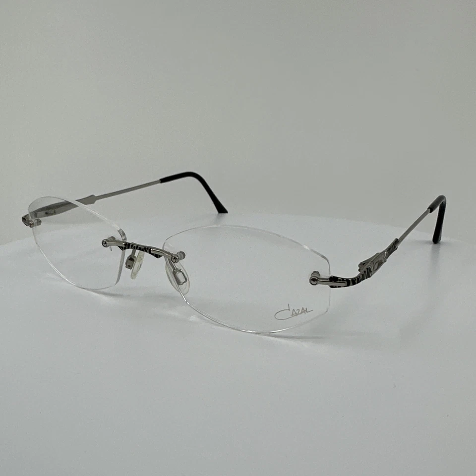 Nuevas gafas sin montura vintage Cazal 455 M. 455 Col. 328 plateadas y negras Alemania Foto 2 de 4