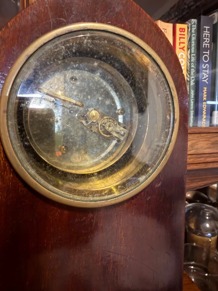 Antique Edwardian Mantel Clock With Roman Numerals, Mahogany with Yew inlay - Image 3 of 4