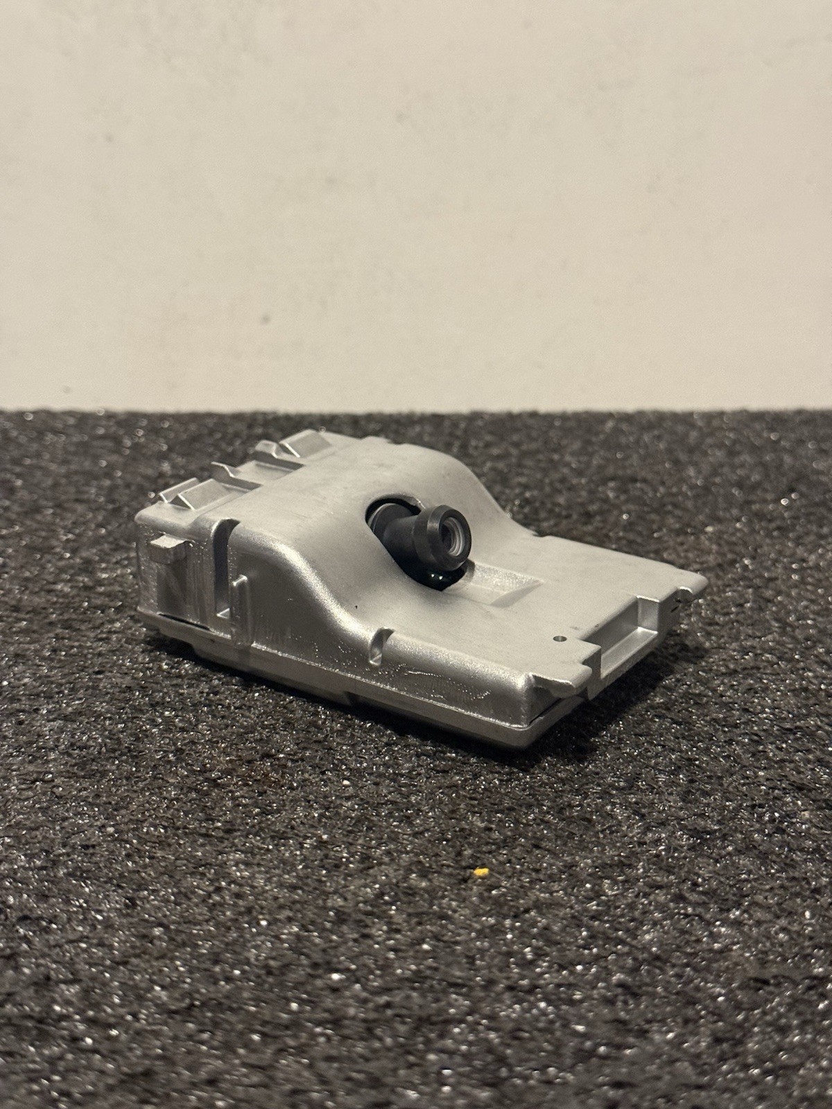 2017 - 2020 MASERATI GHIBLI WINDSHIELD LANE KEEP ASSIST CAMERA MODULE OEM
