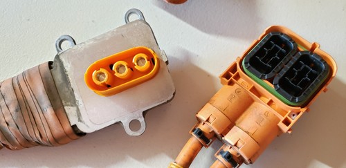 BMW i3 I01 Rex Hybrid High Voltage Cables Wiring - Picture 3 of 4