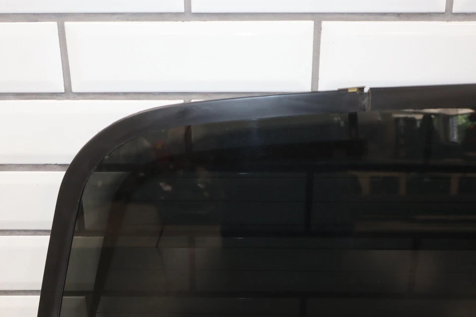 Chevy Avalanche 02-13 Privacidad Tinte Trasero Vidrio/Ventana Fabricante de Equipo Original Foto 2 de 4