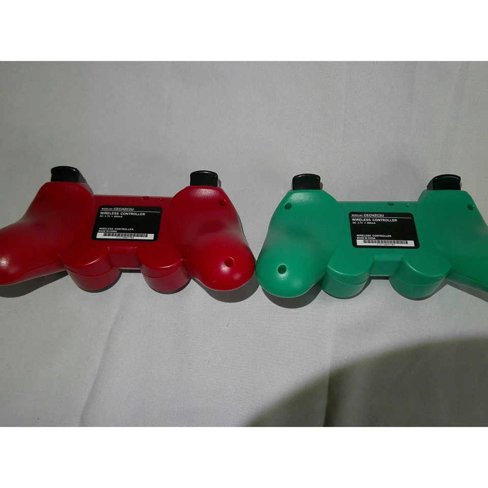Lote de 2 Mandos Inalámbricos Playstation 3 Rojo Verde Dualshock Gamepad Genérico Foto 3 de 3