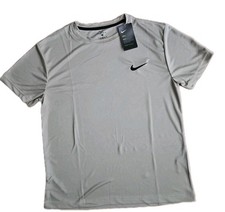Nike Men's T-Shirt Dri-Fit Crew Neck Sports Gym Football Shirt Top Tee Large.