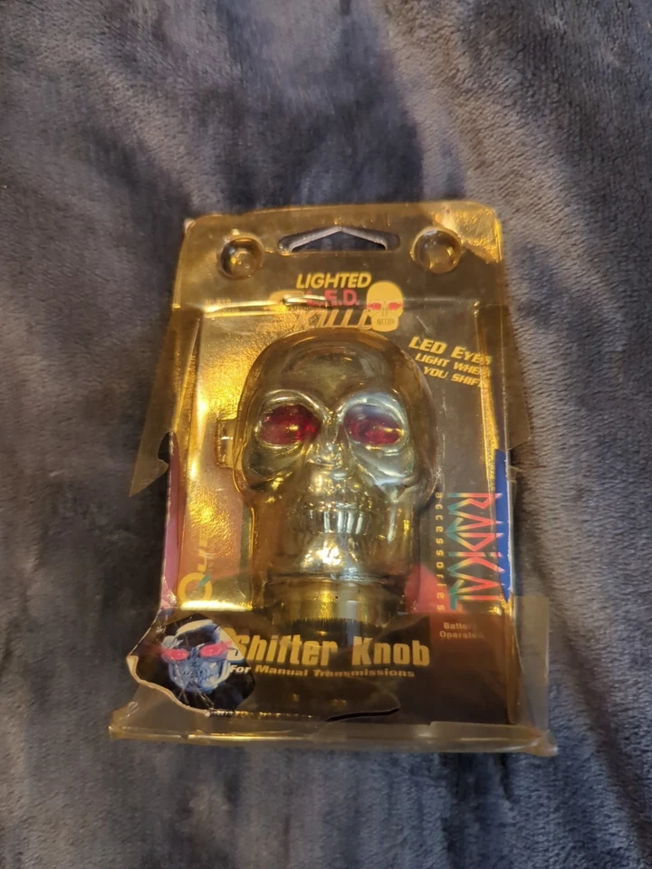 Quest No. Perilla de cambio con cabeza de calavera LED iluminada cromada 819  Foto 2 de 4