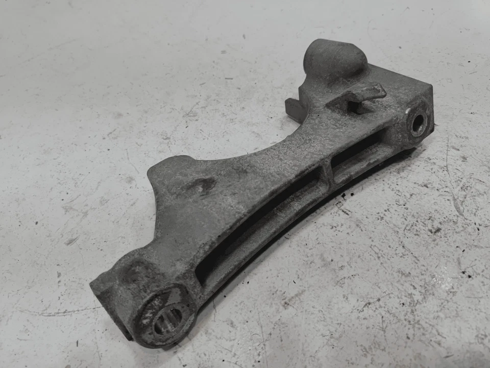 Toyota Camry 2018-2024 tracción delantera derecha marco motor montaje soporte OEM Foto 3 de 4