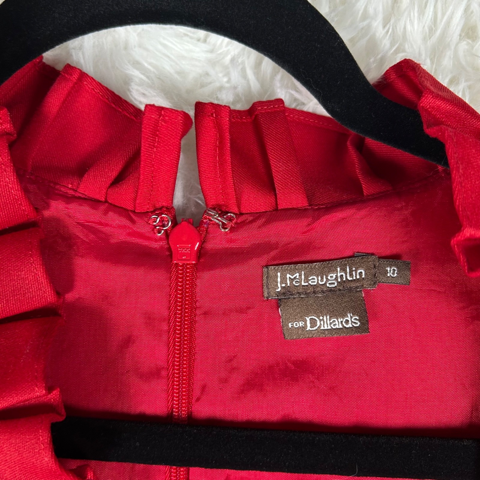 J. McLaughlin Dillards Sz 10 Solid Red Ruffle Sle… - image 3