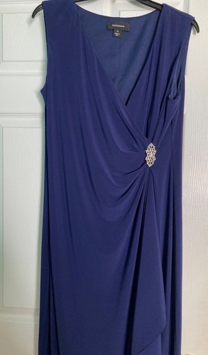 Mother Of The Bride R&M Richards Women's Formal Dress V-Neck No Sleeve Navy 14