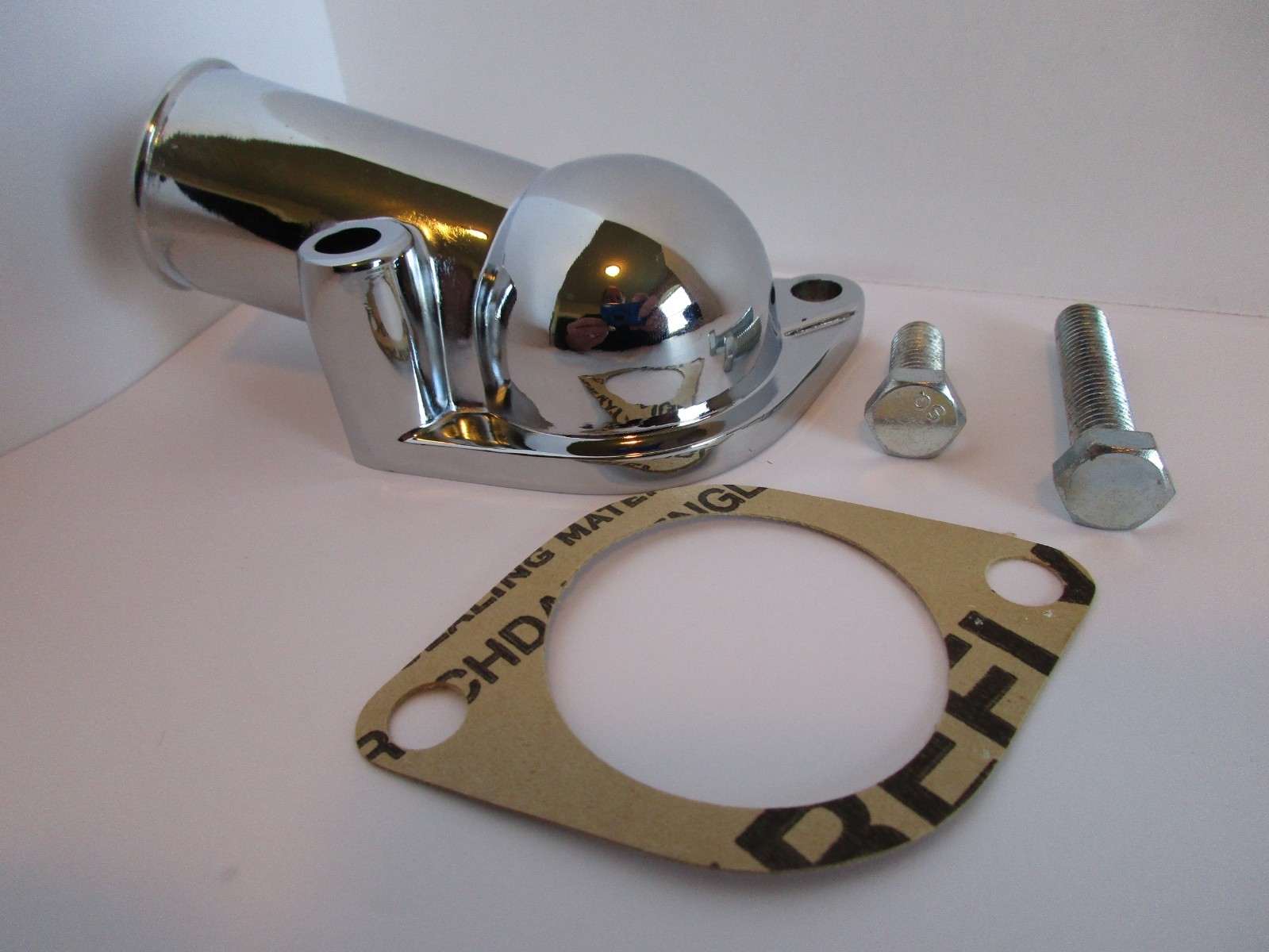 SBC BBC Chevy 15deg CHROME THERMOSTAT HOUSING WITH GASKET 283327350