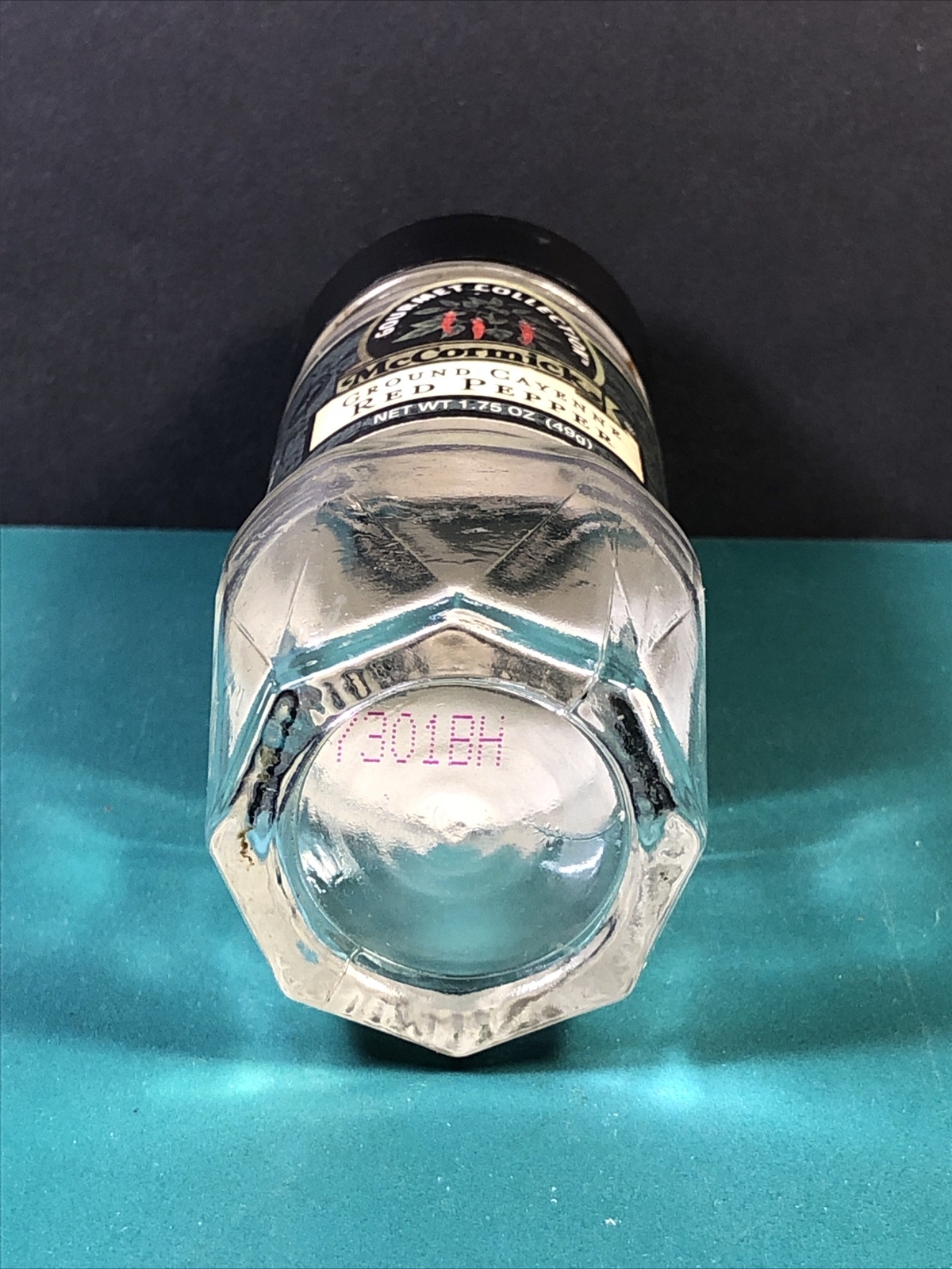 Vintage McCormick Ground Cayenne Red Pepper Spice Jar Black Lid