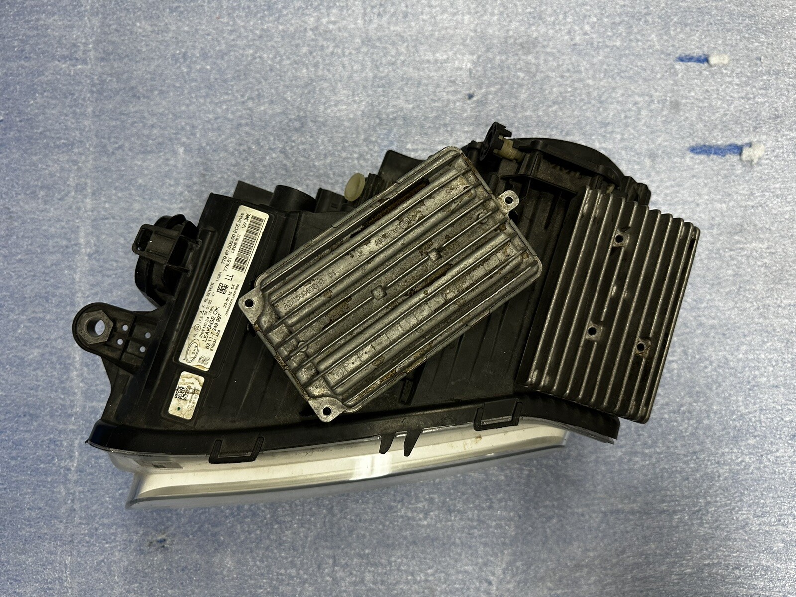 Rolls Royce Ghost Dawn Wraith Headlight Left Driver 7349997 OEM