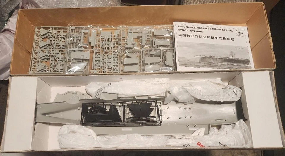 Trompetista 1/500 USS Stennis CVN-74 clase Nimitz sin usar, en caja fuera de circulación Foto 2 de 4