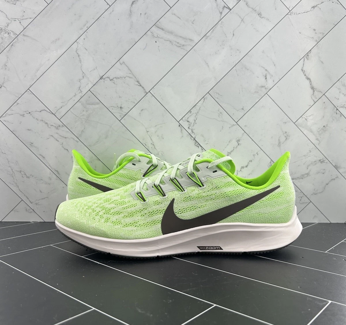 Preços baixos em Nike Air Zoom Pegasus 36 Electric Green | eBay