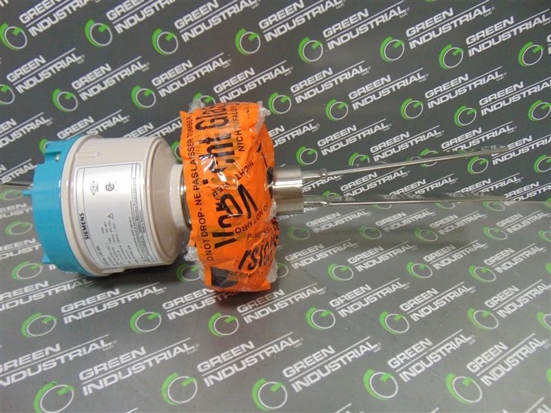 NEW Siemens 7ML5731-1AG11-1CA0Z SITRANS LVS 200 Vibrating Level Switch 235mm - Image 2 of 4
