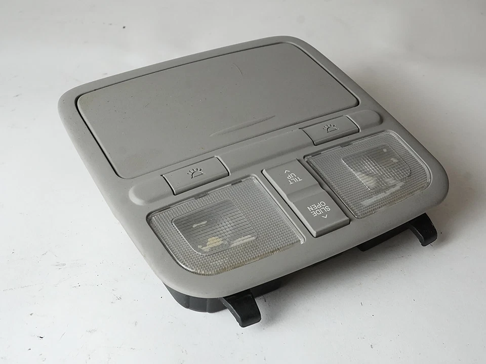 2006 - 2011 Hyundai Azera Domelight Lamp Overhead Console Interior 928203L100 - Image 2 of 4