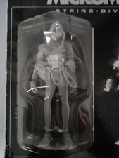 HOT THREEA STRING DIVERS POPBOT MICROMAN HENSHIN CYBORG VINYL ART TOYS LQQK