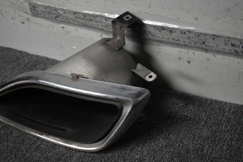 Escape Ford Edge MK2 OEM de fábrica Foto 2 de 4