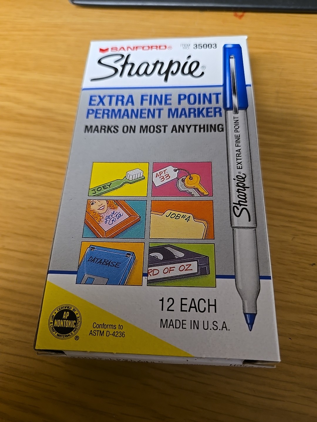 12 Pk Sanford BLUE Sharpie PERMANENT Markers Extra Fine Point 35003 See Pictures