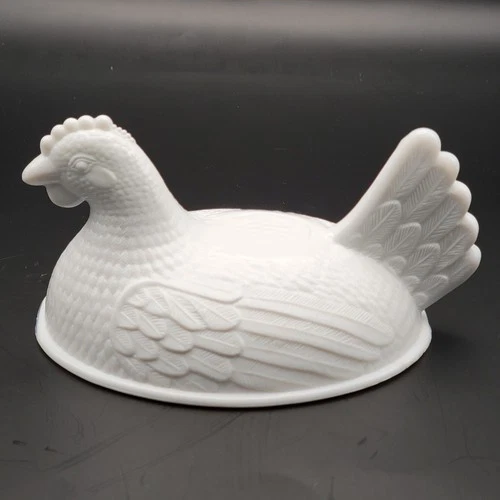 Vintage Indiana Glass White Milk Glass Hen on Nest LID ONLY