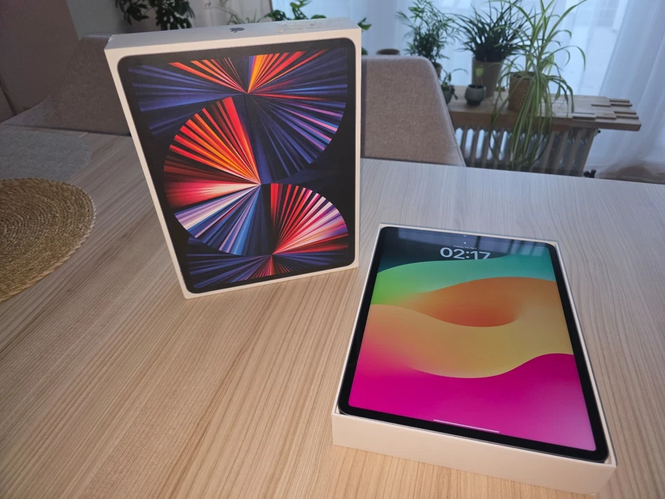 Apple iPad Pro 12.9-inch (5th generation) · 512GB · Wi-Fi, Foto 1 von 4