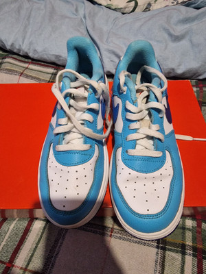 nike air force junior size white and blue UK