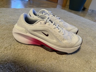 Nike Versair Workout Damen Trainingsschuhe DZ3547-100 Größe 42 Neuw. NP:135 