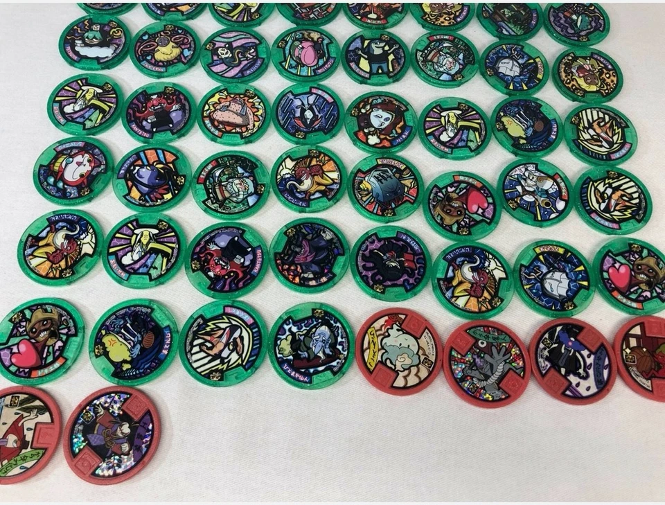 Hasbro Yokai Yo-Kai Watch & 50 DISCS Collection Lot HOLOS Medals Japanese - Image 3 of 4