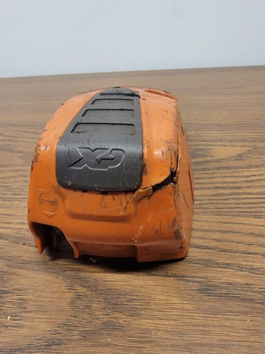Husqvarna OEM 572 572xp Top Cover Air Filter Cover Cylinder Cover - Picture 3 of 3