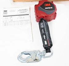3M PROTECTA Self-Retracting Lifeline w Carabiner 3100516 20' INDUSTRIAL USE ONLY
