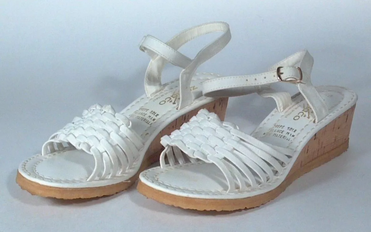 White sole hotsell wedge sandals