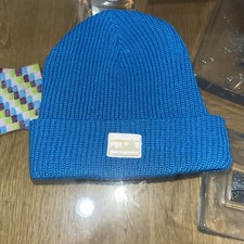 Patagonia Youth Logo Beanie in Belay Blue Skyline Logo OSFA NWT