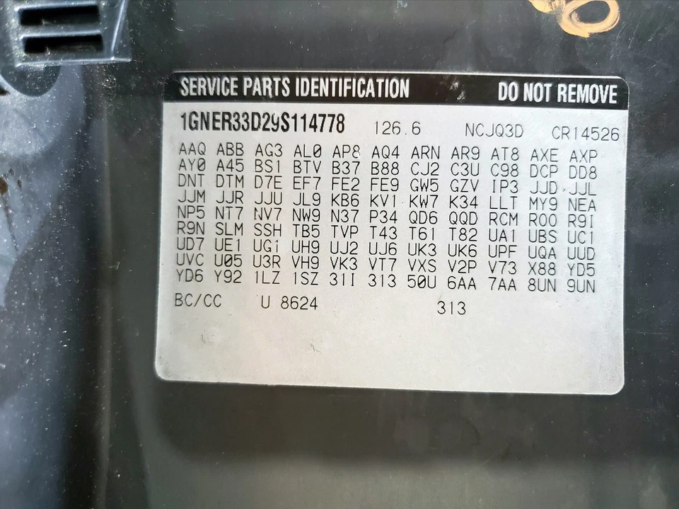 2009 CHEVY TRAVERSE BUICK ENCLAVE AM/FM CD AUX NAVIGATION RECEIVER OPT U3R - Image 4 of 4