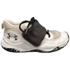 Under Armour Zone BB 2 GS Athletic Shoes Youth 6 Black White Leather 3026637-101
