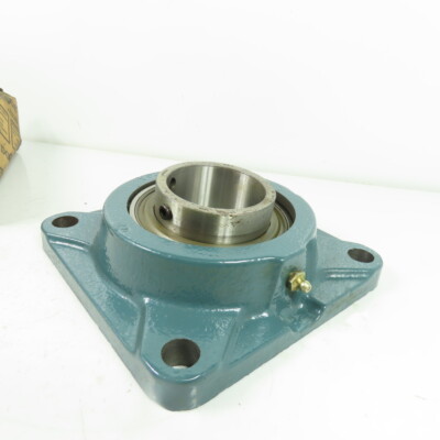 ヨーヨーinevitable Dodge 124068 4-Bolt Flange Mount Block Ball Bearing 2-7/16