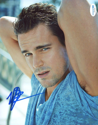 Matt Bomer Superman Autographed Signed 8x10 Photo ACOA