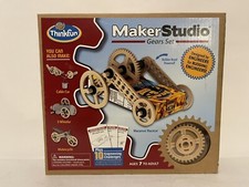 ThinkFun Maker Studio - Gears Building Kit for Budding Engineers, DIY Kit