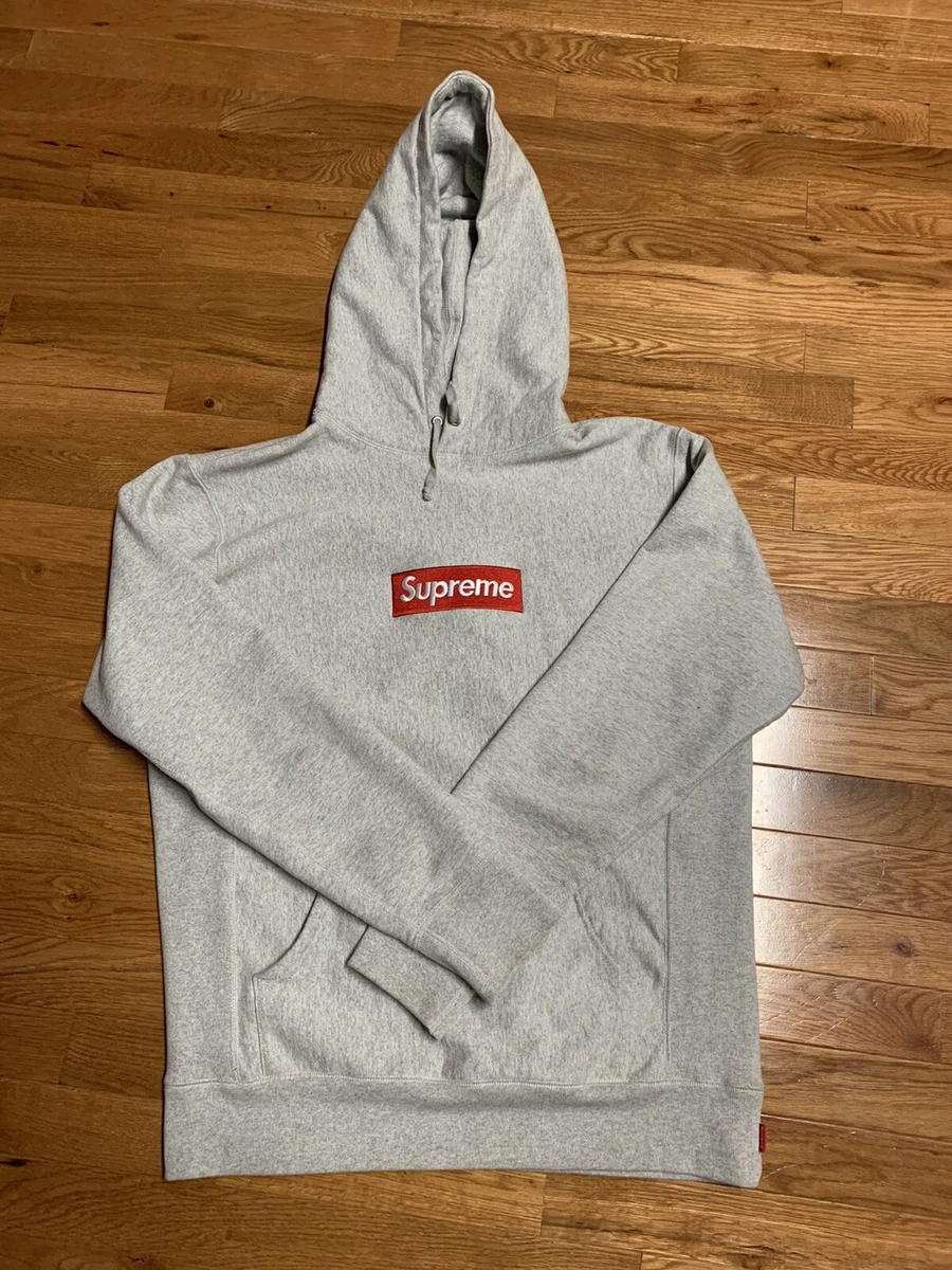 RARE Authentic GRAY Supreme Box Logo Hoodie Size Medium Pre Owned