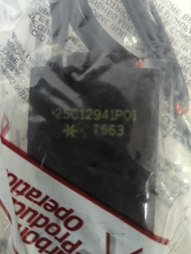 CARBON PRODUCTS OPERATION INC.,T563 25C12941P01,KOHLEBEMOTORBÜRSTE NEU - Bild 2 von 4