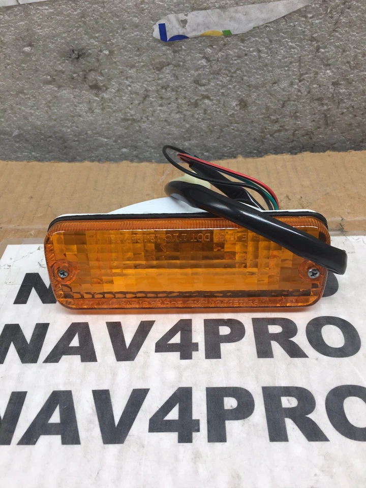 NUEVO 1981-1983 para HONDA CIVIC SEDÁN/VAGÓN PASAJERO DERECHO señal de giro lateral #F44 Foto 2 de 4