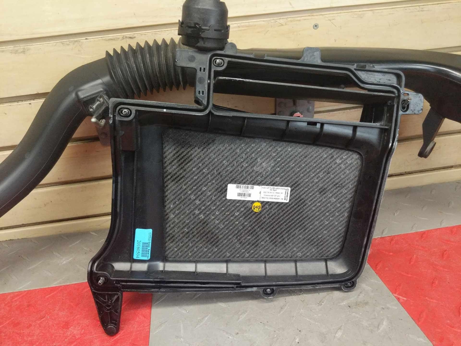 2017-2021 Audi R8 OEM Right Air Cleaner Box w/ MAF Carbon Fiber P/ 4S0133811E