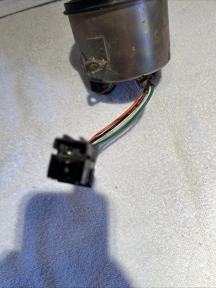 Jeep Wrangler YJ 1987-1991 OEM Fábrica 6 Cilindros Tacómetro Calibre RPM Tablero Foto 4 de 4