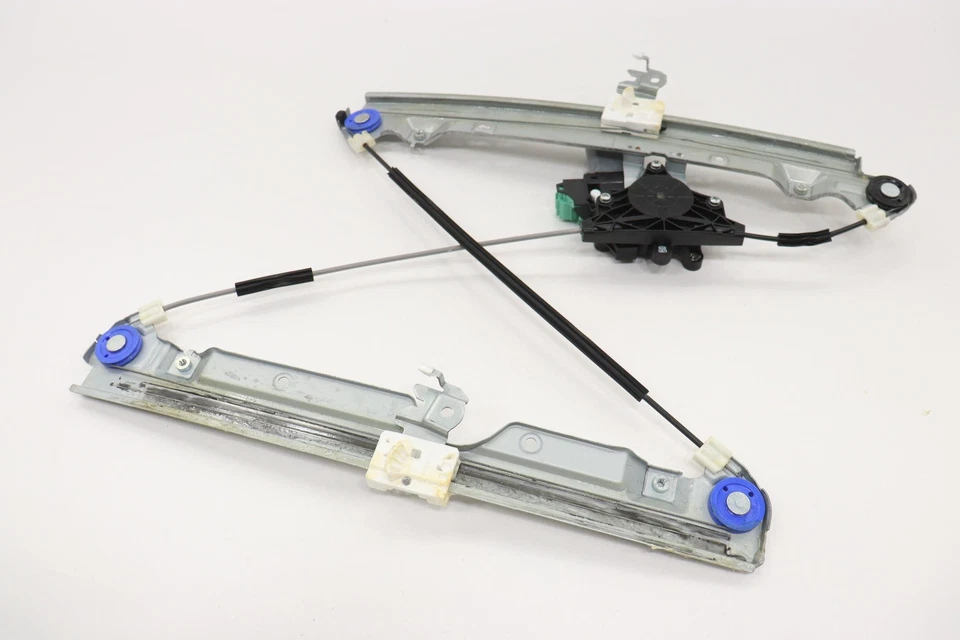 2017 - 2024 NISSAN ARMADA FRONT RIGHT SIDE DOOR WINDOW REGULATOR W/ MOTOR OEM - Image 2 of 4