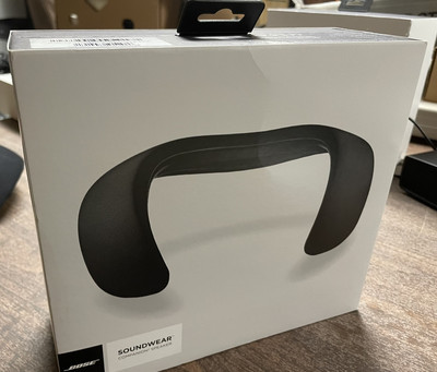 Bose Soundwear Companion Wireless Wearable Speaker Black New Open