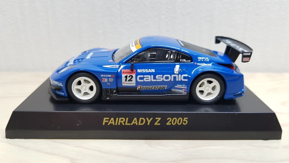 Modelo de coche fundido a presión 1/64 Kyosho Calsonic Nissan Fairlady Z 2005 #12 350z  Foto 2 de 3