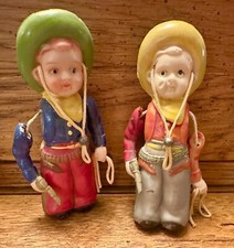 VTG 1950 Celluloid Pair Western Strung Cowboys Pistol Lasso Hasada Minoru JAPAN