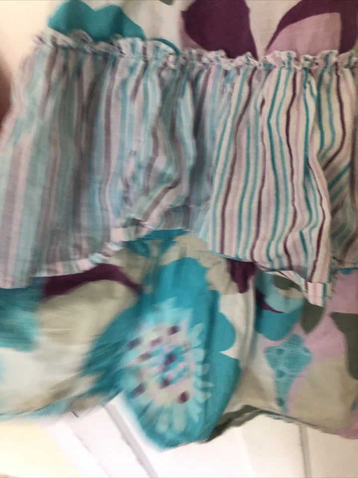 Usado en Excelente Condición Naartjie Kids 10 XXXXL Vestido Solero Azul Púrpura Floral Calado Volantes en Niveles Foto 4 de 4