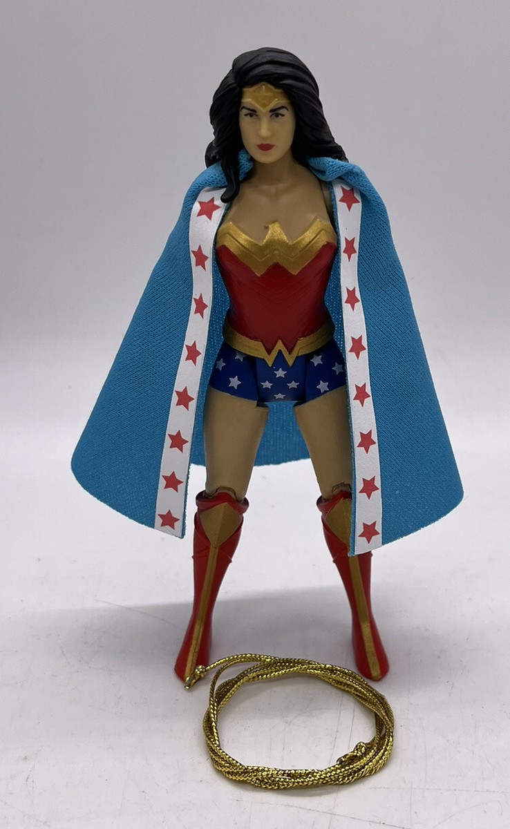 McFarlane Super Powers Wonder Woman Blue Ceremonial Cape W/ Lasso