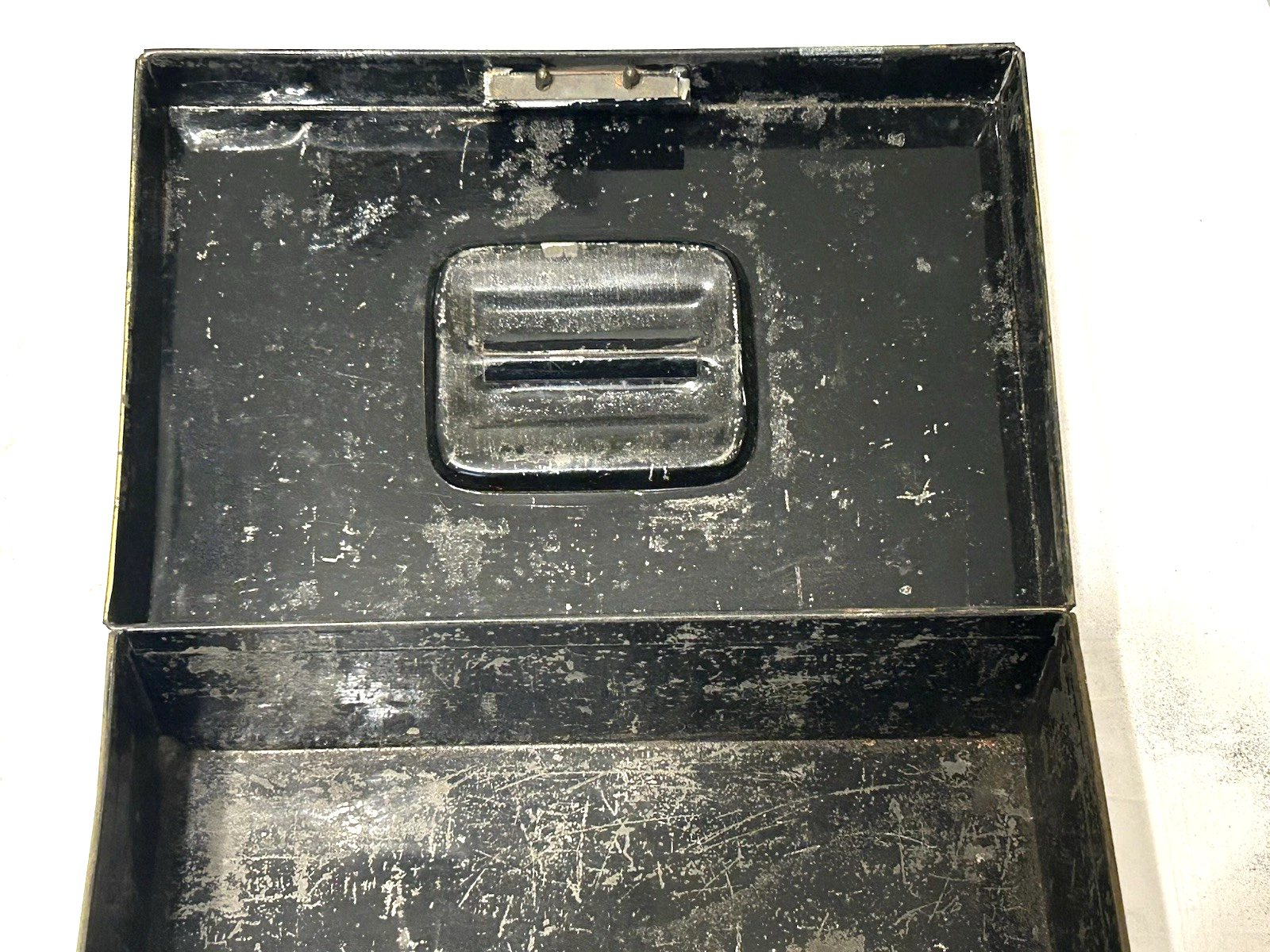 Picture 8 of 9