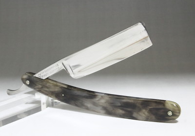 68 HAMILTON SWEDISH HIGH STEEL FOR BARBERS USE Straight Razor #984