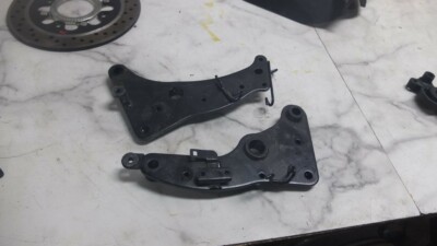 19 Kawasaki EN650 EN 650 C Vulcan Motor Motorhalterungen Halter